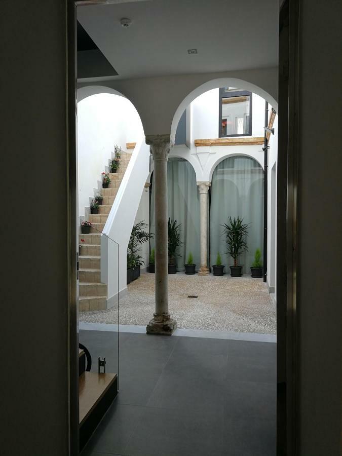 Patio De La Escalera - Agustin Moreno 46 Kordoba Bagian luar foto